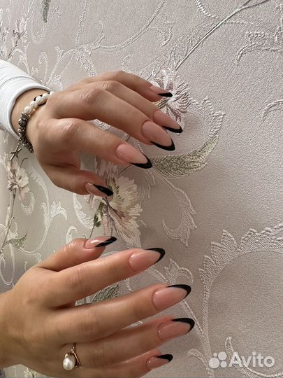 Мастер маникюра педикюра