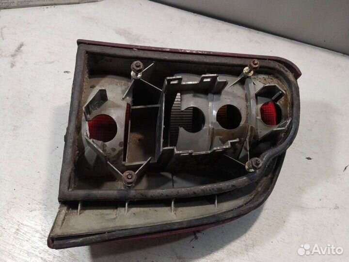 Фонарь задний левый Ford Mondeo 2