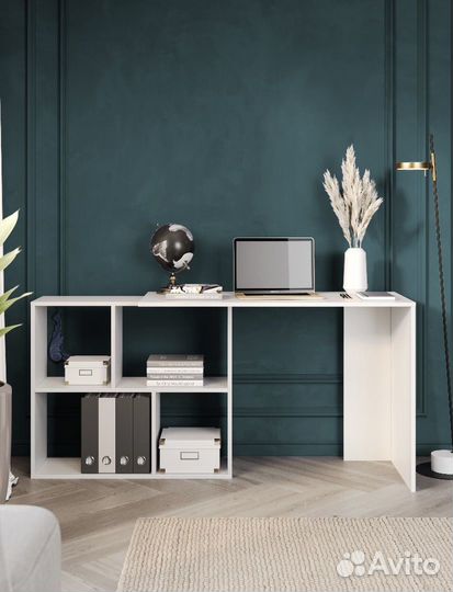 Новые универсальные письменные столы. Цвет: белый