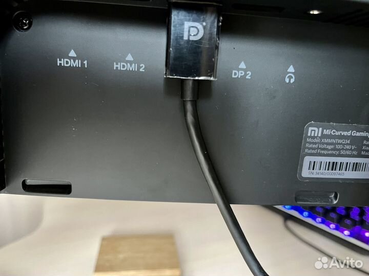 Изогнутый игровой монттор Mi 34