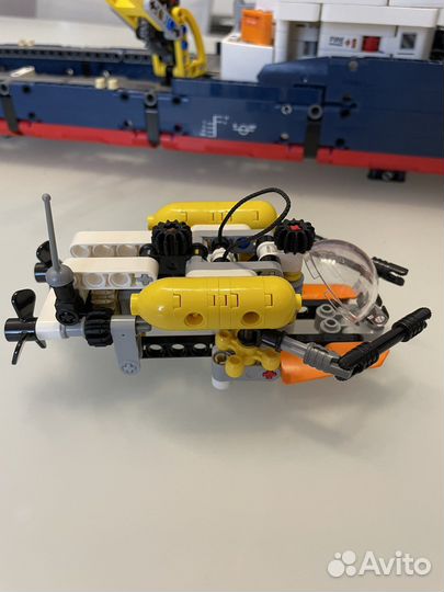 Lego technic исследователь океана 42064