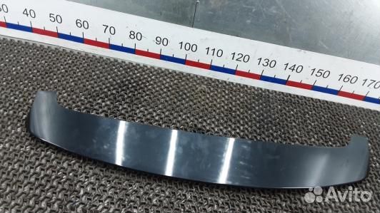 Спойлер 3-5-й двери toyota auris E150 (AML04GQ01)