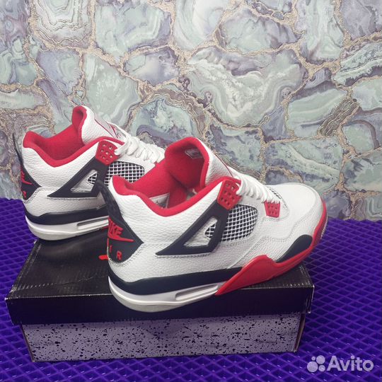 Кроссовки Nike Air jordan 4 retro