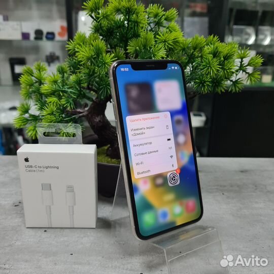 iPhone 11 Pro, 64 ГБ