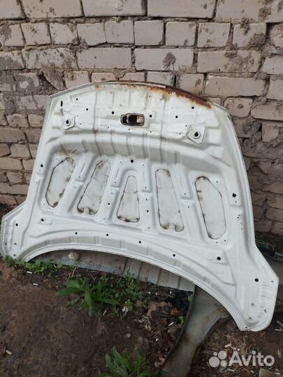 Капот оригинал на nissan juke