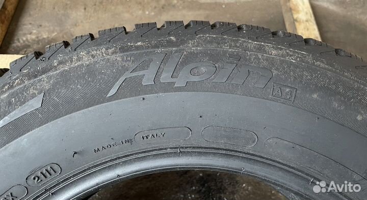 Michelin Alpin A4 215/65 R15