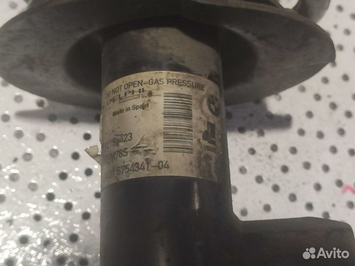 Стойка передняя левая Bmw X5 e53 рестайлинг