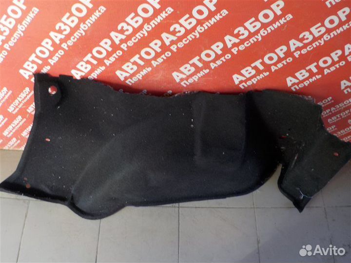 Обивка арки багажника задняя правая LADA Largus