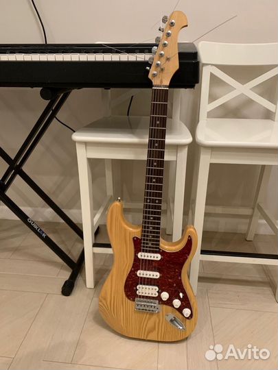 Электрогитара