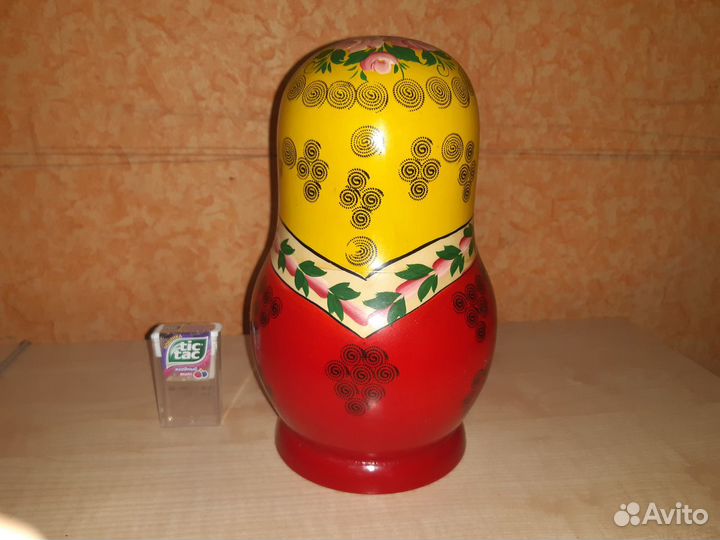 Матрешка с часами