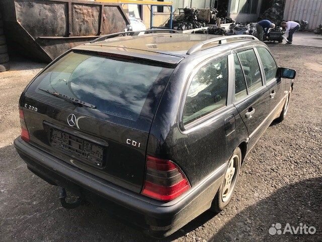 Разбор на запчасти Mercedes C W202