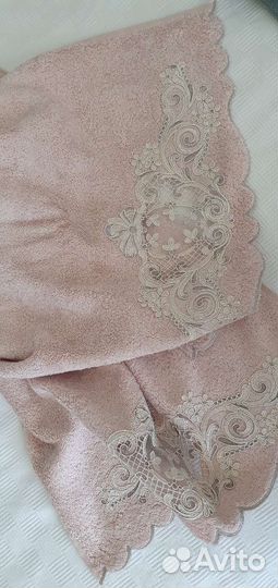 Махровые полотенца новые