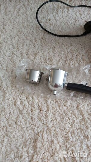 Кофеварка рожковая новая Elenberg KM-3510