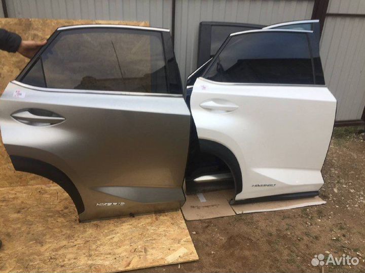 Дверь задняя правая Лексус нх 200 300