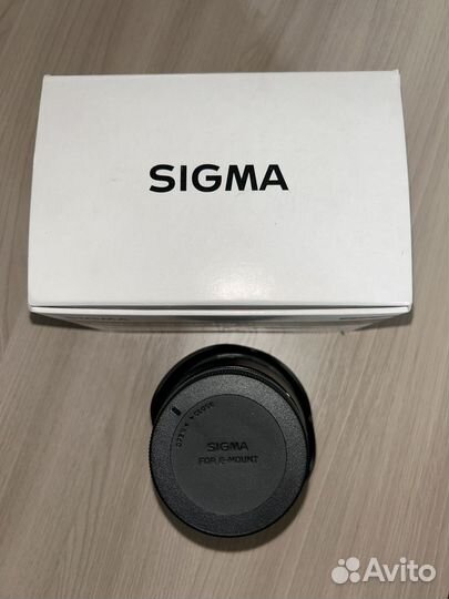 Объектив sigma 16 mm F1.4