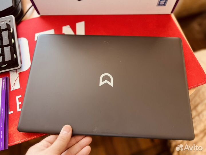 Ноутбук для учебы и работы/полный комплект