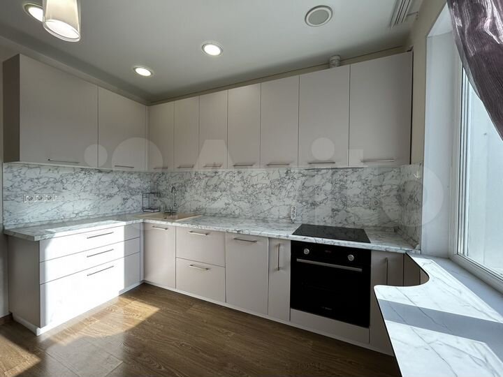 2-к. квартира, 74,1 м², 3/15 эт.