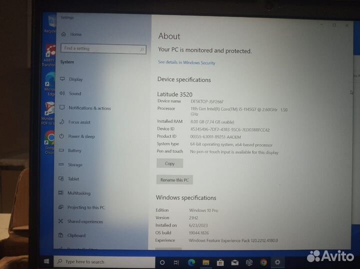 Ноутбук dell vostro 3520