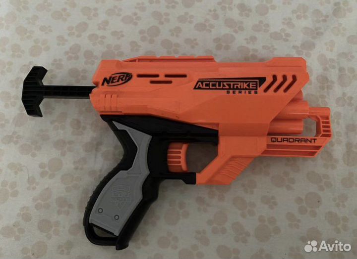 Пистолет Nerf Accustrike series Quadrant