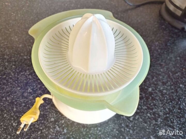 Соковыжималка для цитрусовых