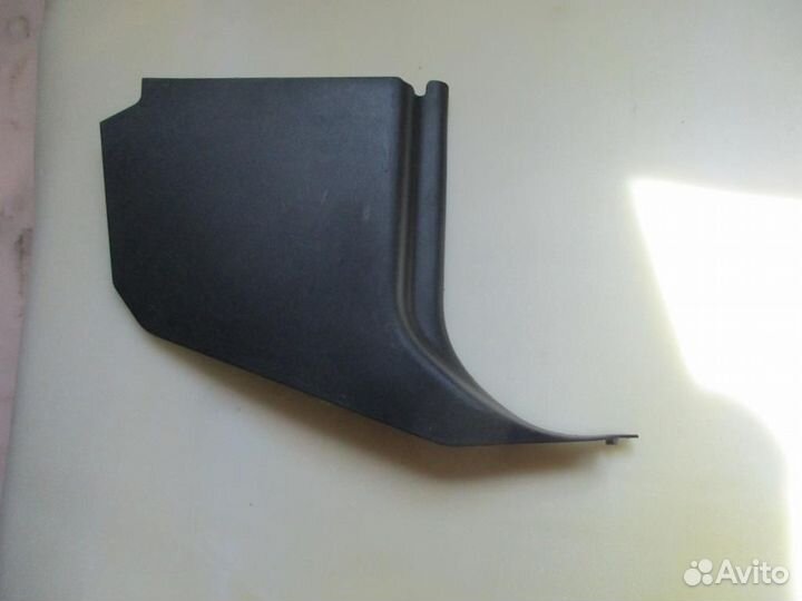 Накладки передних стоек Range Rover Sport 2 L494