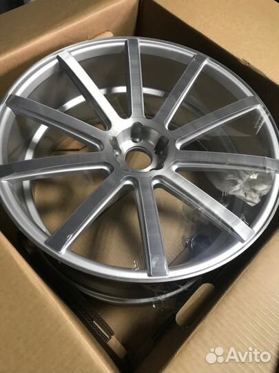 Круглиши R22 для Audi VW RR 5/112 ширина 10,5