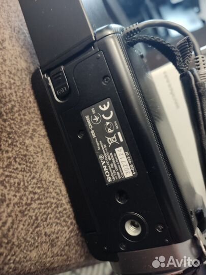 Видеокамера Sony HDR-CX400E