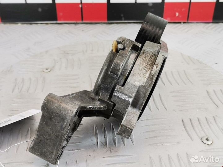 Натяжитель ремня генератора для Volkswagen Golf 4