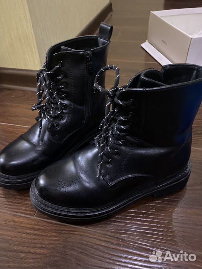 Ботинки женские 36