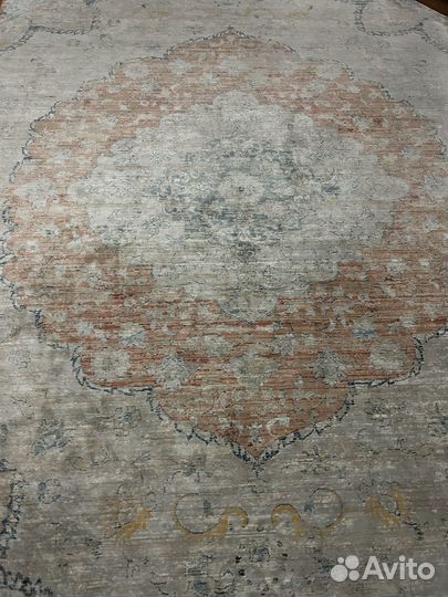 Ковер новый