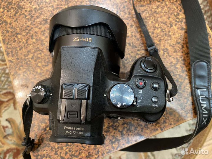 Panasonic Lumix dmc-FZ1000