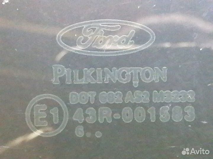Стекло двери (форточка) заднее левое Ford Fusion