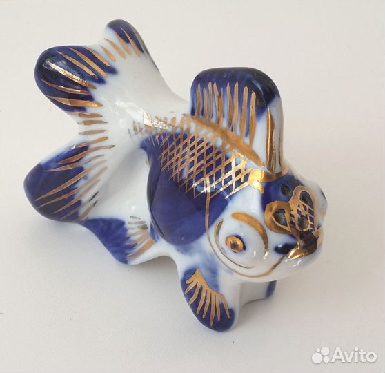 Статуэтка-солонка гжель Рыбка золотая