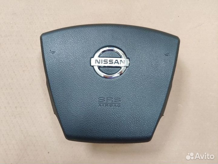 Заглушка руля Nissan Teana J31
