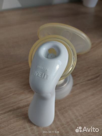 Молокоотсос ручной avent