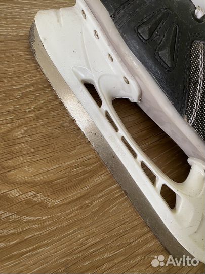 Коньки caprice