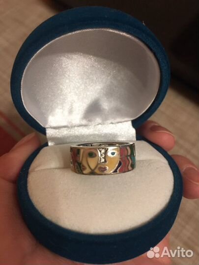 Серебряное кольцо
