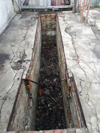 Гараж, > 30 м²