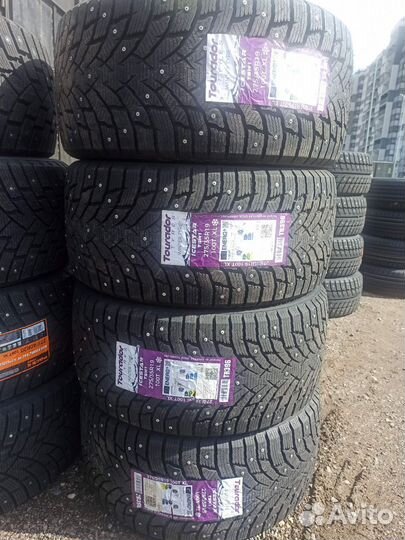 Tourador Ice Star TSW1 245/40 R19 и 275/35 R19 100T