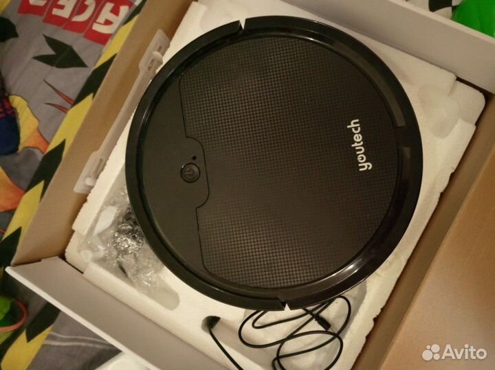 Робот пылесос