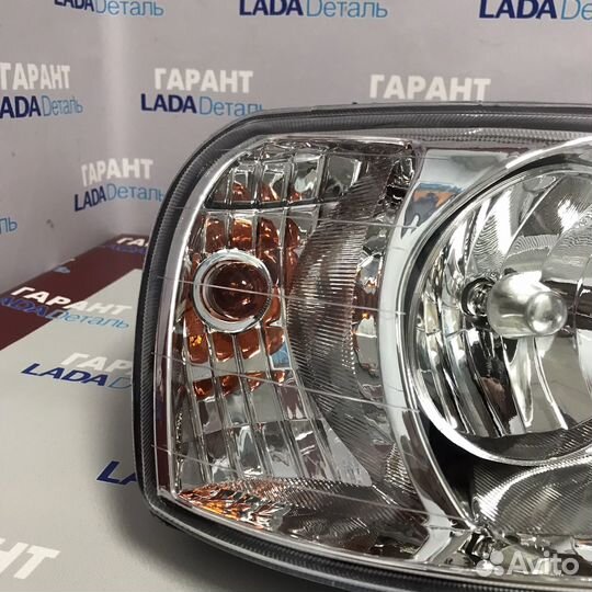 Фара передняя правая ваз 1118 LADA Kalina