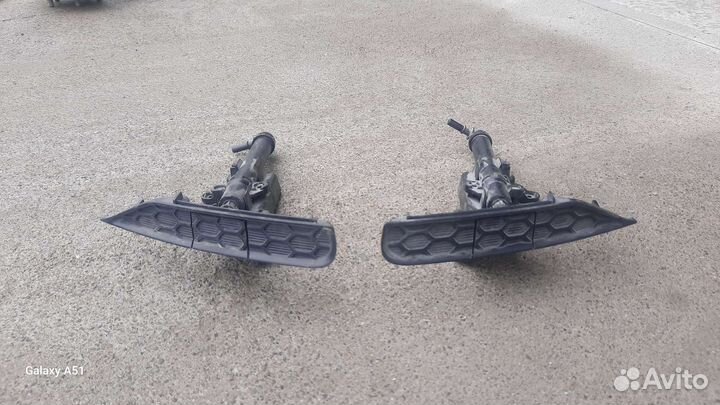 Форсунка омывателя фары jeep grand cherokee WK2