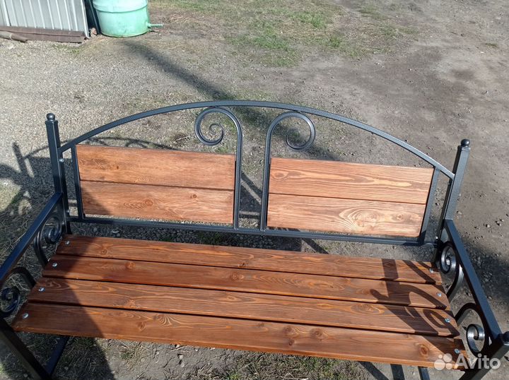 Скамейка садовая