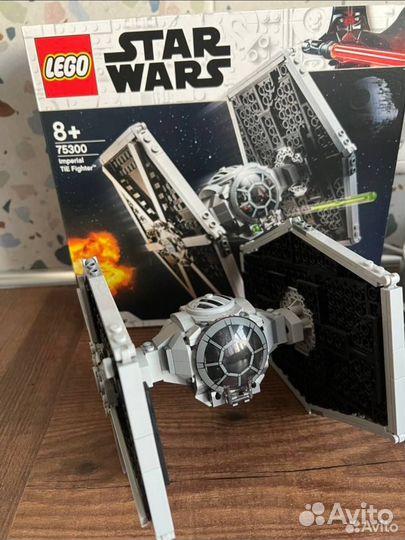 Lego Star Wars 75300 Imperial TIE Fighter