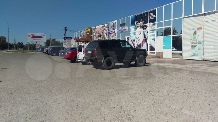 Торговое помещение, 168 м²