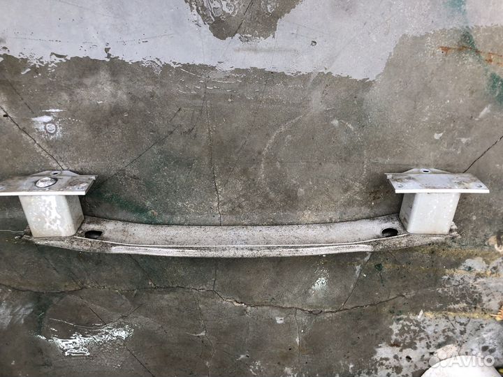 Усилитель заднего бампера Chevrolet Cruze