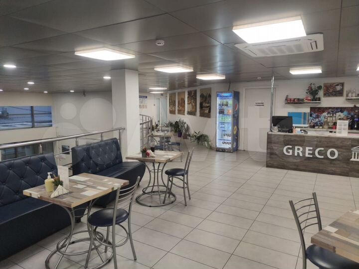 Кафе в автосалоне. Арендные каникулы 3 месяца