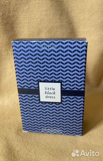 Avon little Black Dress 30мл Маленькое чёрное плат