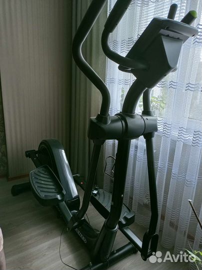 Эллиптический тренажер Torneo Transform C-530