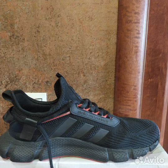 Кроссовки adidas